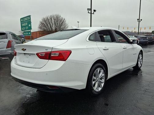 2024 Chevrolet Malibu LT