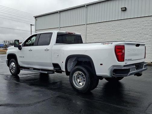 2026 Chevrolet Silverado 3500 LT