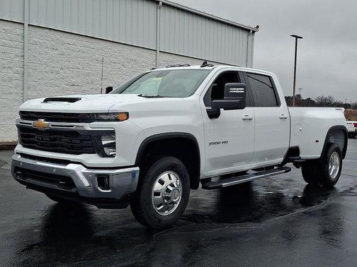 2026 Chevrolet Silverado 3500 LT