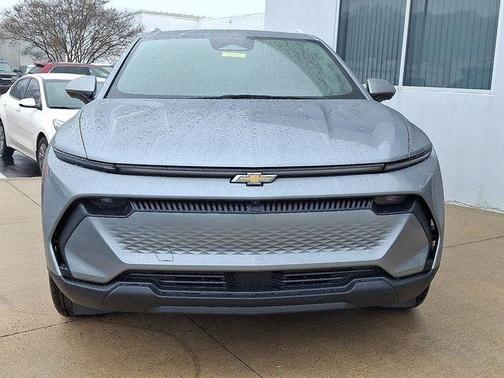 2026 Chevrolet Equinox EV LT 2