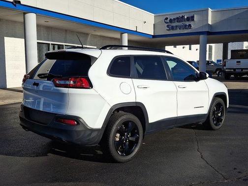 2018 Jeep Cherokee Latitude
