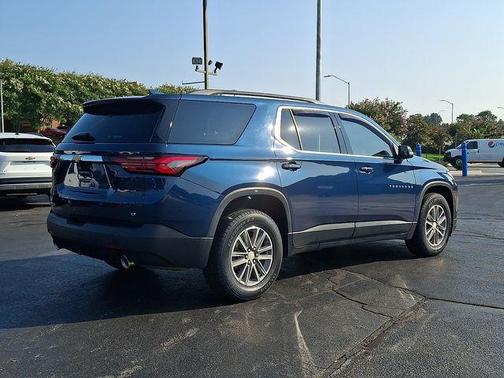 Northsky Blue Metallic 2023 Chevrolet Traverse LT Cloth
