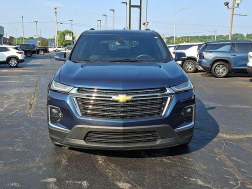 Northsky Blue Metallic 2023 Chevrolet Traverse LT Cloth