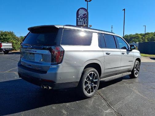 Sterling Gray Metallic 2026 Chevrolet Suburban RST