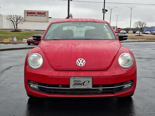 2012 Volkswagen Beetle 