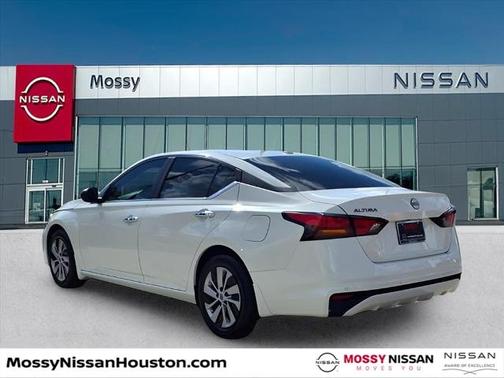 2025 Nissan Altima S