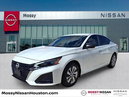 2025 Nissan Altima S