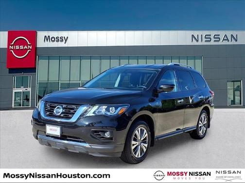 2020 Nissan Pathfinder S