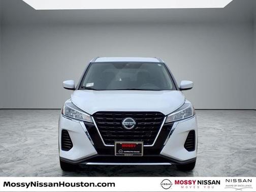 Fresh Powder 2021 Nissan Kicks SV