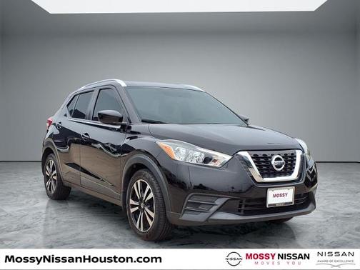 2019 Nissan Kicks SV
