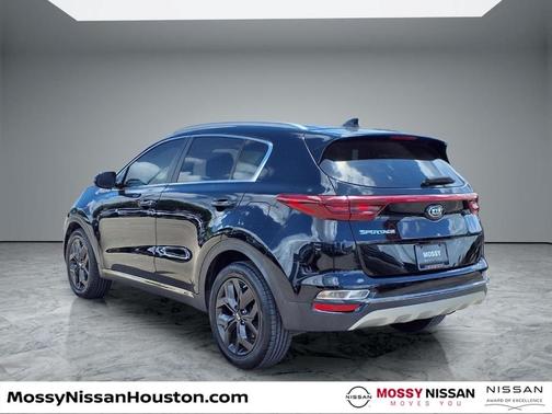 Black Cherry Pearl 2021 Kia Sportage S