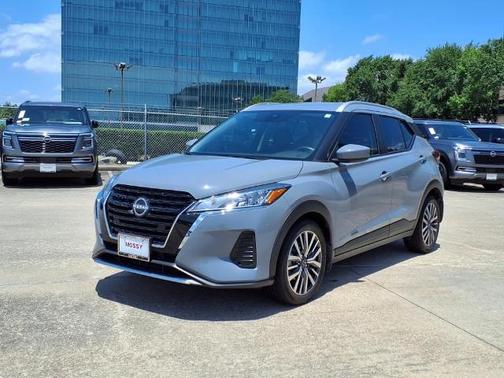 2023 Nissan Kicks SV