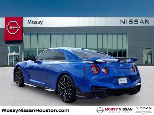 2024 Nissan GT-R Skyline Edition