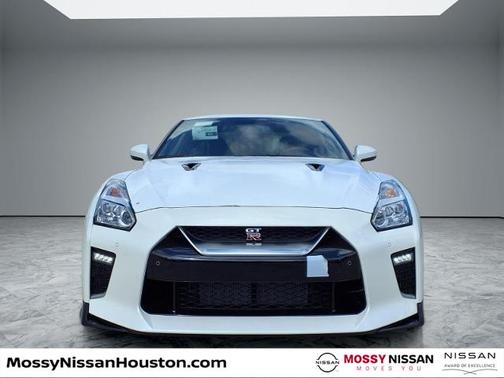 2023 Nissan GT-R Premium