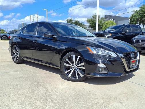 2021 Nissan Altima 2.0 SR