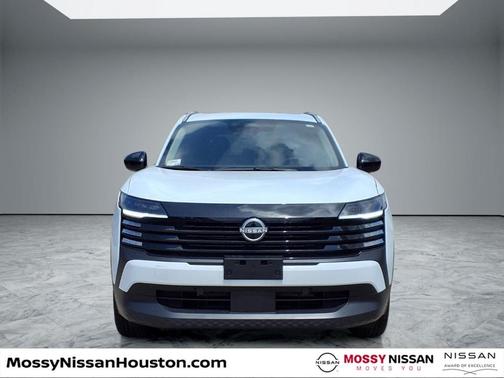 Fresh Powder 2026 Nissan Kicks SV