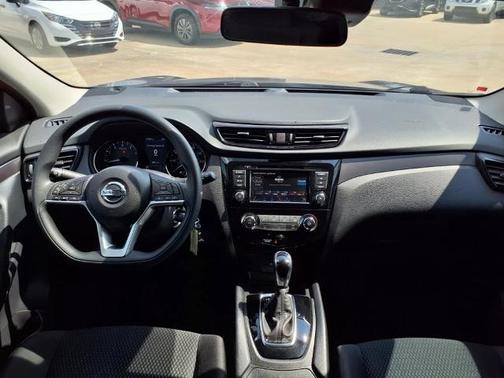 2022 Nissan Rogue Sport S