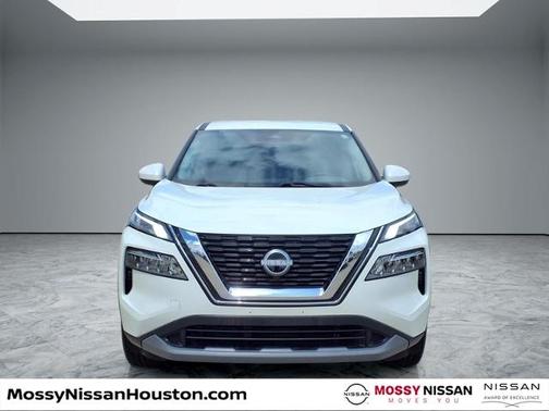 White 2023 Nissan Rogue SV