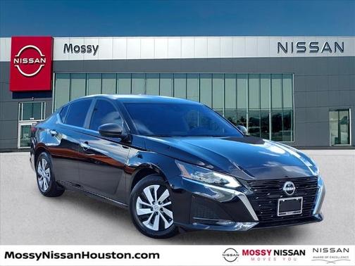 2025 Nissan Altima S