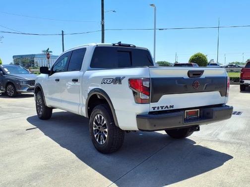 2023 Nissan Titan PRO-4X