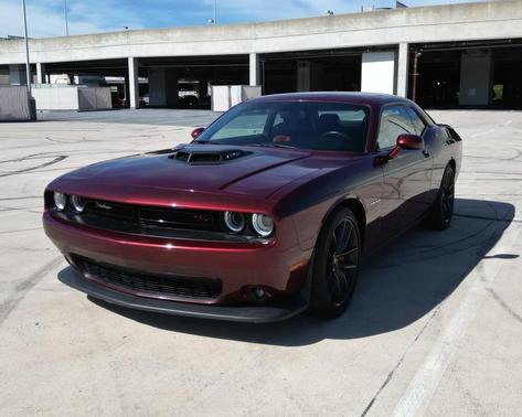 Octane Red Pearlcoat 2021 Dodge Challenger R/T
