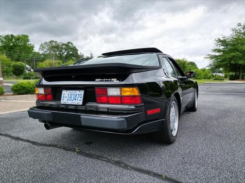 1989 Porsche 944 S2