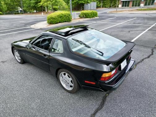1989 Porsche 944 S2