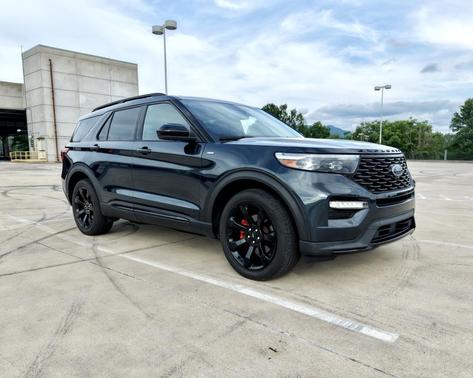 Mystic Blue Metallic 2023 Ford Explorer ST-Line