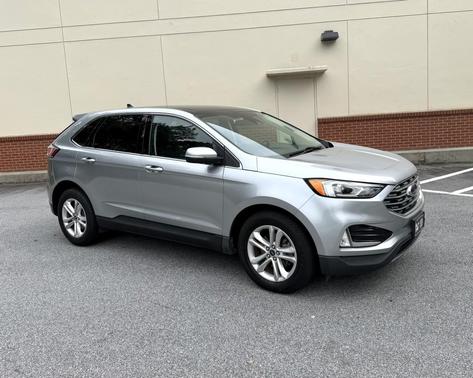 Iconic Silver Metallic 2020 Ford Edge SEL