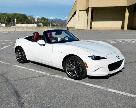 2020 Mazda MX-5 Miata Grand Touring