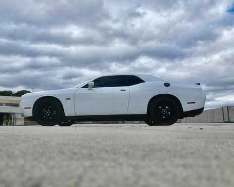 2017 Dodge Challenger R/T
