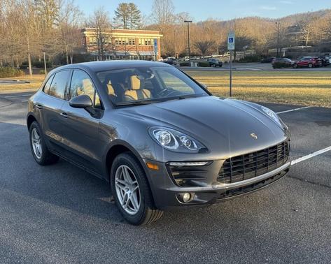 2018 Porsche Macan Base