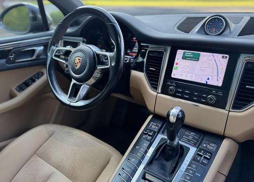 2018 Porsche Macan Base