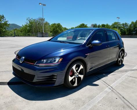 Night Blue Metallic 2017 Volkswagen Golf GTI 2.0T Autobahn 4-Door