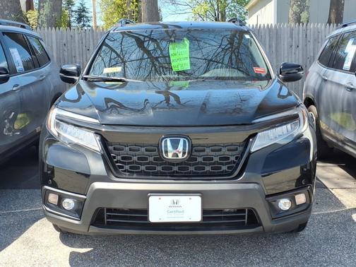 Crystal Black Pearl 2021 Honda Passport