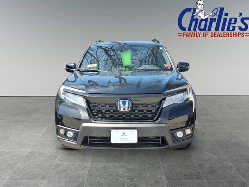 Crystal Black Pearl 2021 Honda Passport
