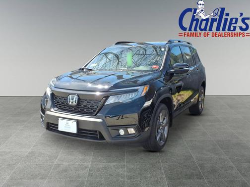 Crystal Black Pearl 2021 Honda Passport