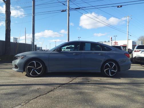 2022 Honda Accord Hybrid