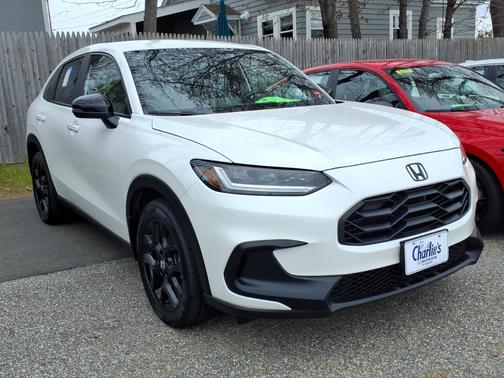 Platinum White Pearl 2023 Honda HR-V
