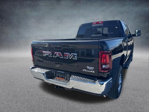 Diamond Black 2026 RAM 2500 Tradesman