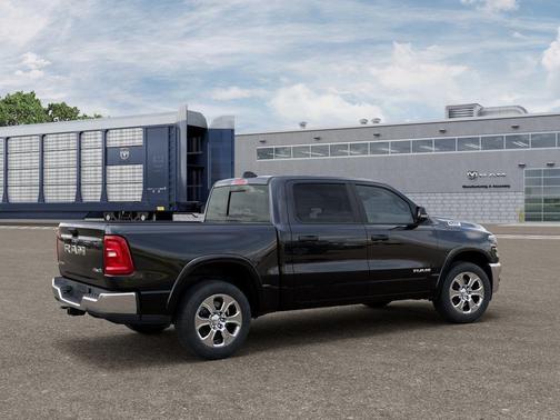 Diamond Black 2026 RAM 1500 Big Horn/Lone Star