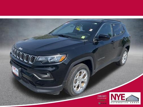 Diamond Black 2024 Jeep Compass Latitude