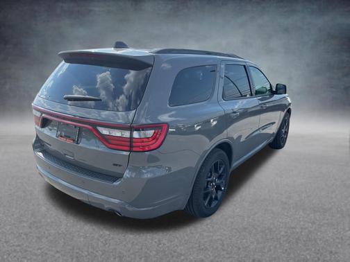 Destroyer Gray Clearcoat 2026 Dodge Durango GT HEMI V8