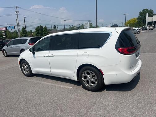 2024 Chrysler Pacifica Limited