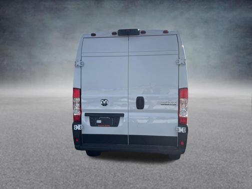 Bright White Clearcoat 2026 RAM ProMaster 2500 High Roof
