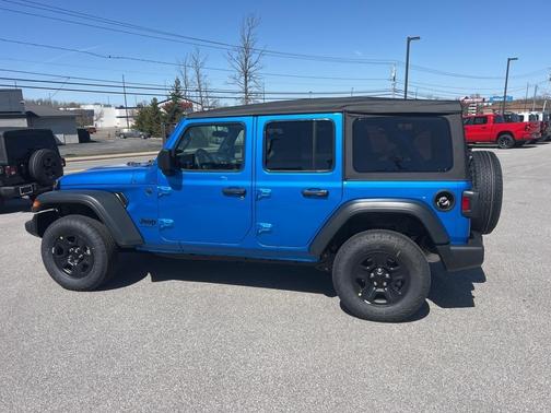 2025 Jeep Wrangler Sport