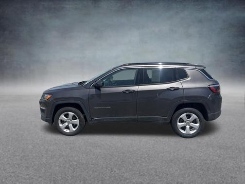Granite Crystal Clearcoat Metallic 2021 Jeep Compass Latitude