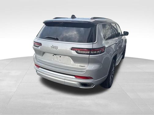 2025 Jeep Grand Cherokee L Summit