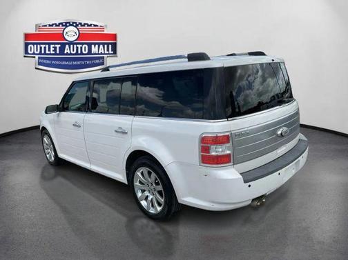 White 2011 Ford Flex Limited
