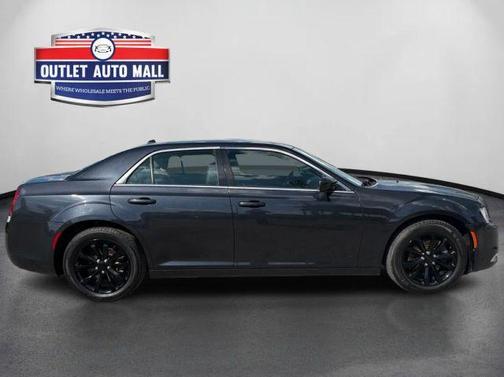 Dark Blue 2015 Chrysler 300 Limited